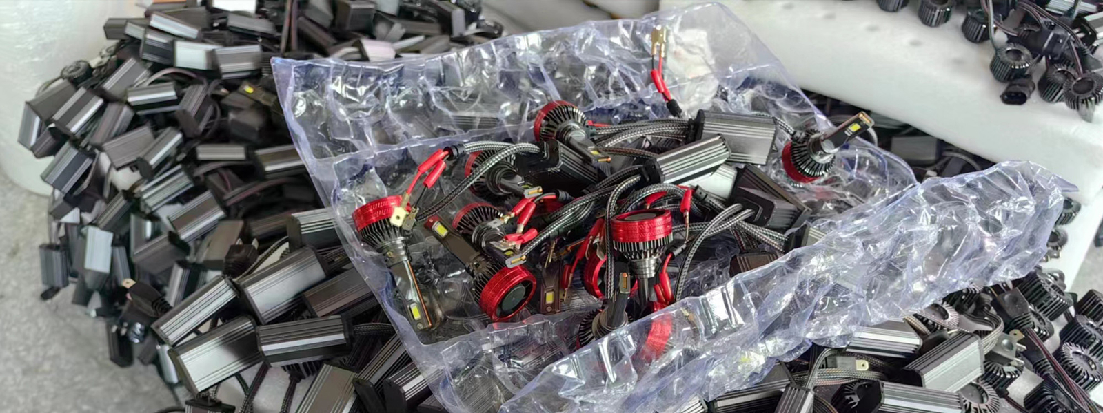 Guangzhou Baobao Lighting Co., Ltd. ligne de production du fabricant