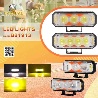 Style rectangulaire Jaune Bleu Rouge Blanc Haute luminosité Motocycle Spotlight